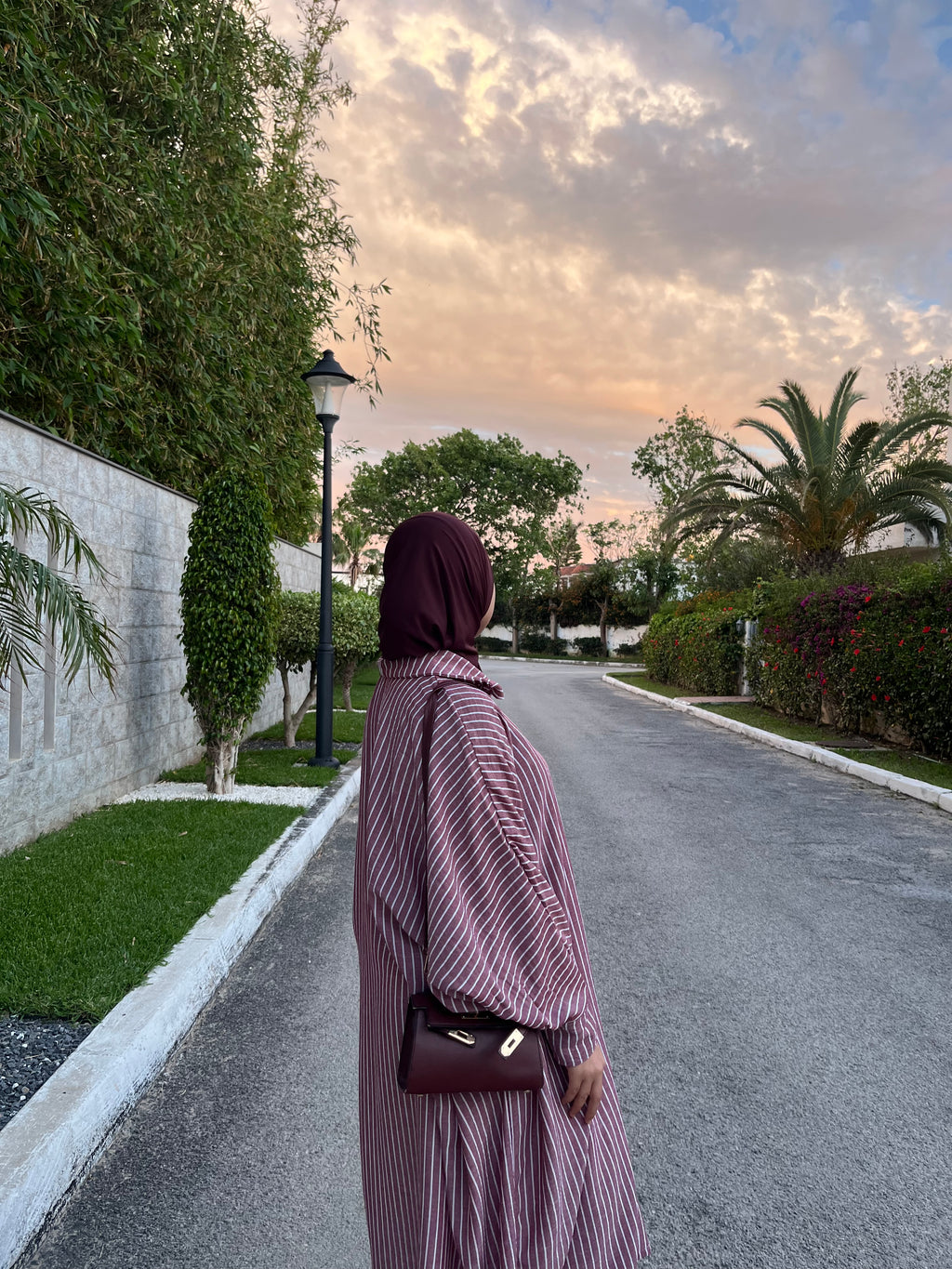 ABAYA
