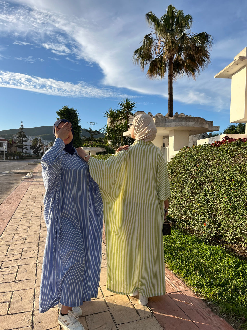 ABAYA
